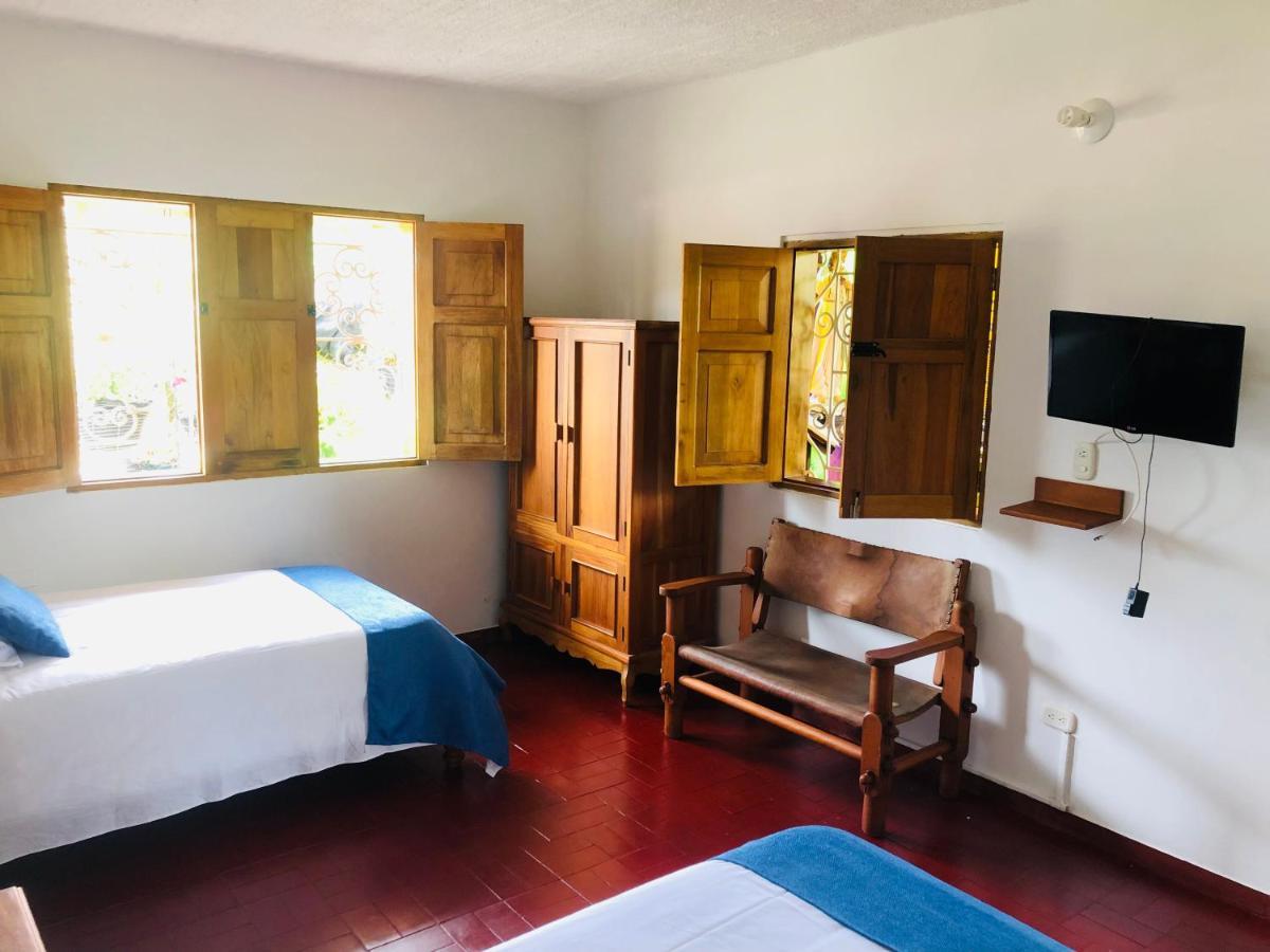 Castillo De Cascadas Finca Hotel Salamina المظهر الخارجي الصورة