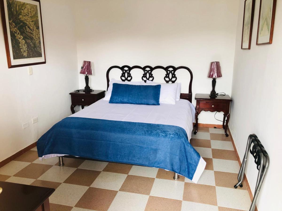 Castillo De Cascadas Finca Hotel Salamina المظهر الخارجي الصورة
