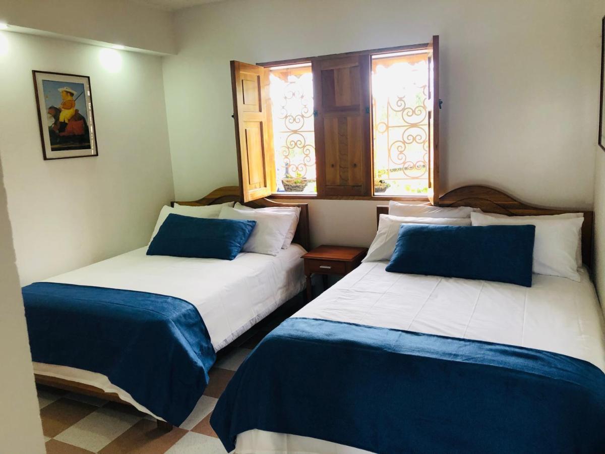 Castillo De Cascadas Finca Hotel Salamina المظهر الخارجي الصورة