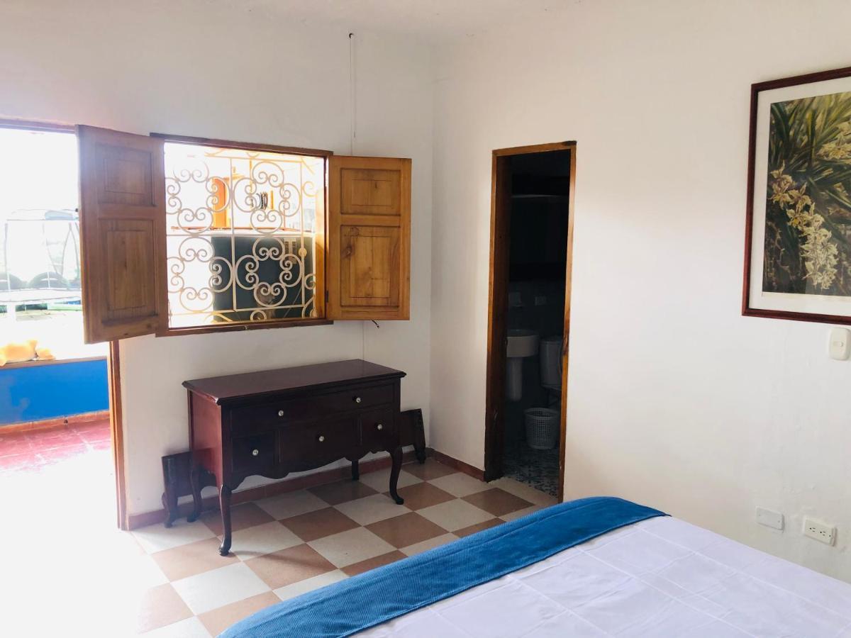 Castillo De Cascadas Finca Hotel Salamina المظهر الخارجي الصورة
